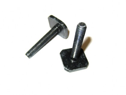 Thule adaptér alu tyčí M6x35 pro nosiče 530, 532, 591